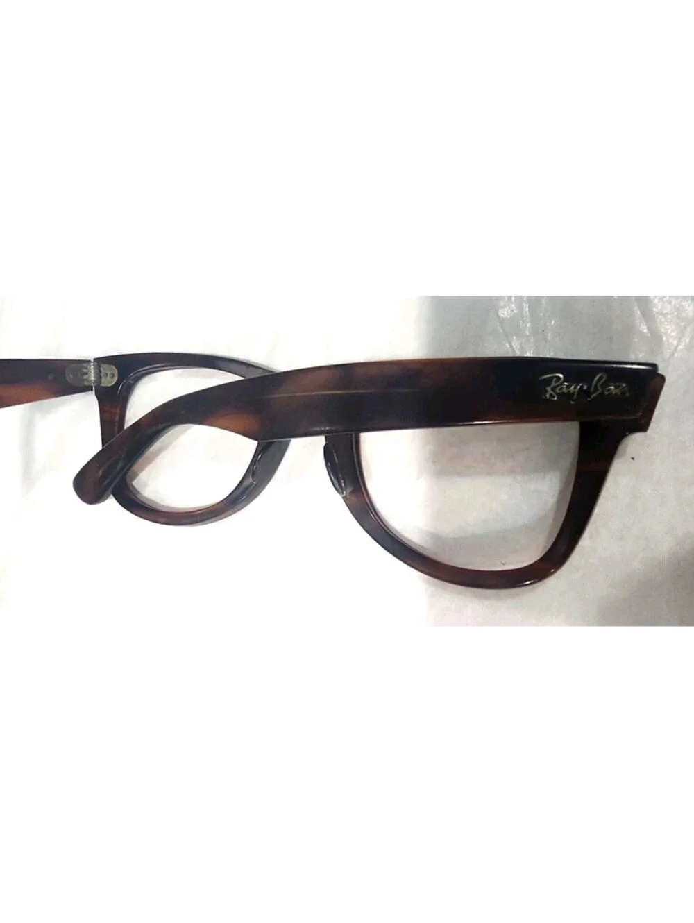 Ray Ban B&L Vintage Wayfarer Brown Sunglasses Frame Read